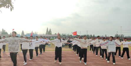 安乡县下渔口镇中学