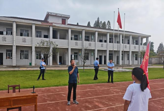 安乡县安尤乡官陵湖中学