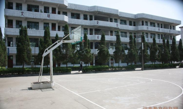 汉寿县坡头镇中心学校