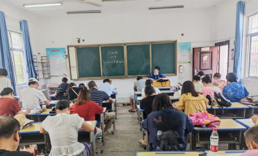 洪湖市阳光中学