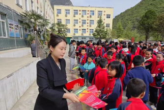成县宋坪乡八年制学校