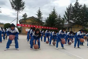 宕昌县阿坞八年制学校