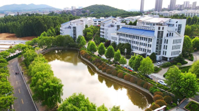 泰山护理职业学院