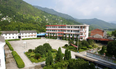 温州市鹿城藤桥职业学校