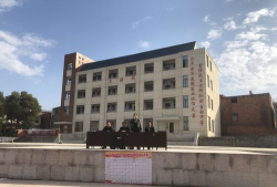 江夏区流芳中学