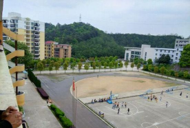 凰山中学