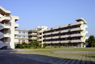 鹤山市职业技术高级中学
