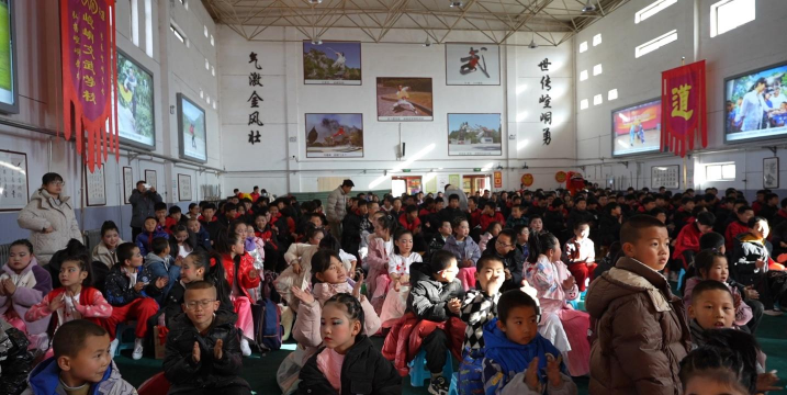 平凉崆峒文武学校