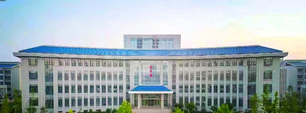 邹城市技工学校