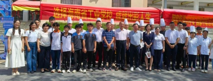 海南工业中等专业学校