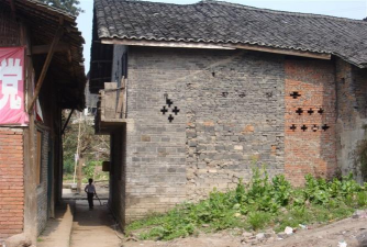 富顺县狮市初级中学