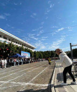 马山县林圩镇第三初级中学