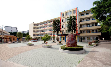 横县南乡镇第二初级中学