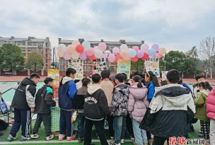 来宾市育才高中