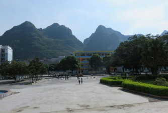 马山县古零中学