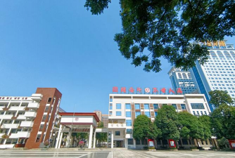 南宁市第八中学(初中部)