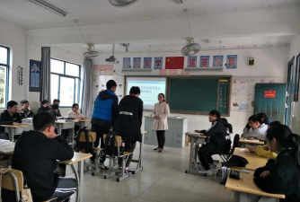 邗江区黄珏中心中学