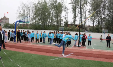 阜阳市颍东区杨楼孜镇杨楼初级中学