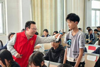 临泉县长官中学