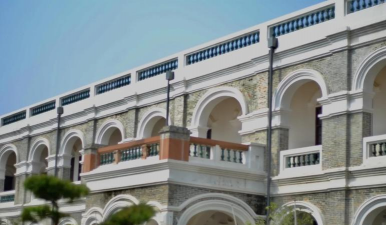 余家中学