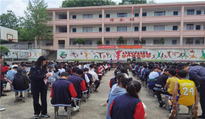 袁州区辽市中学