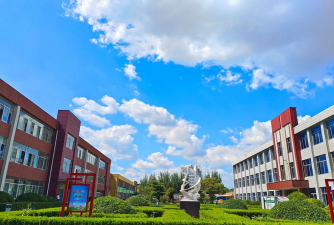 山东淄博外国语学校