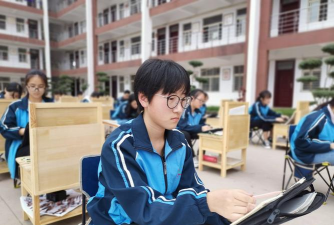 河南省汝南双语学校