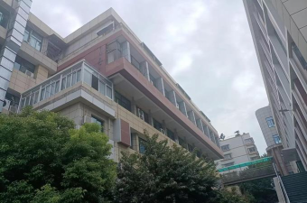 西湖区第三中学