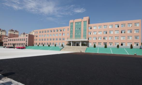 大连市皮口卫生学校