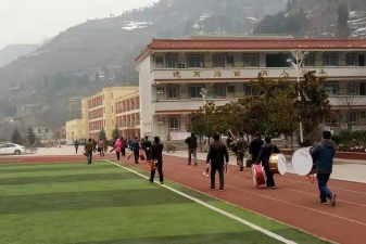 甘肃省康县周家坝中学