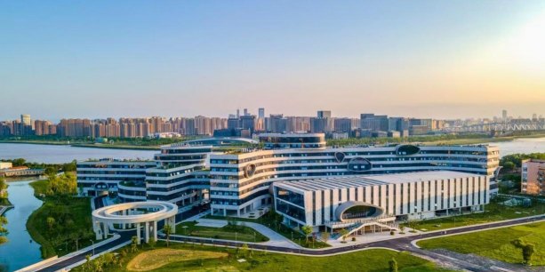 宁波大学