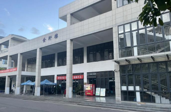 昆明铁道职业技术学院
