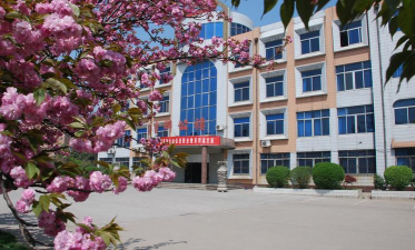 济宁财政学校