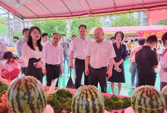 廉江市技工学校