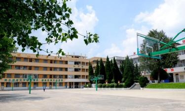 贵州省毕节市朱昌镇二中