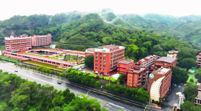 厦门市海峡工贸学校