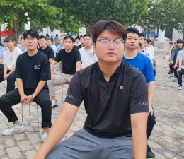 青海轨道交通学校