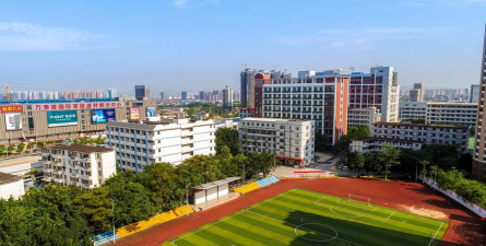广西石化高级技工学校