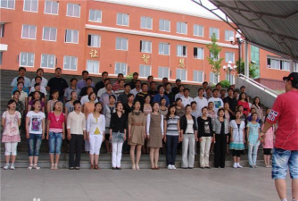 桓仁实验学校
