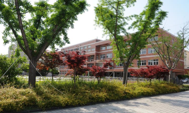 上海彭浦初级中学