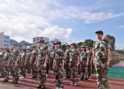广西桂林恭城中学