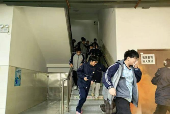 无锡市洛社新开河实验学校