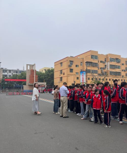 新集中心校中学部