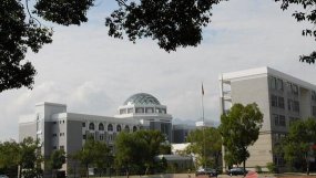 浙江临海市外国语学校