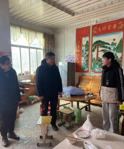 临泉县滑集镇朱集中学