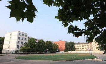 西华县实验中学