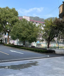济南市育贤中学