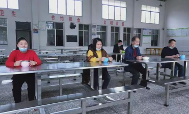港二口镇中学