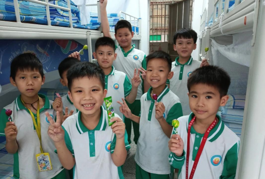 清远市华粤光明学校