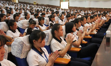 海口华健幼师职业学校